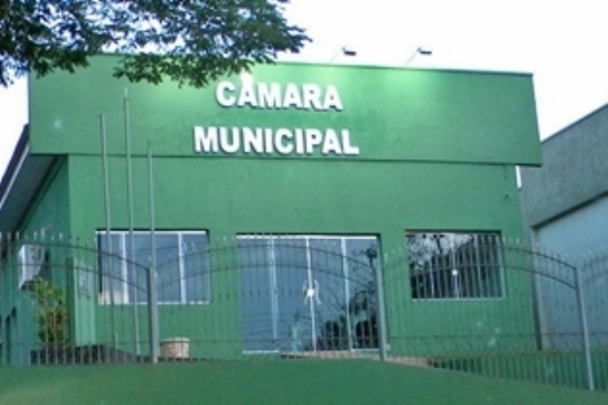 CÃ¢mara de Iretama aprova lei que reorganiza quadro de servidores da prefeitura