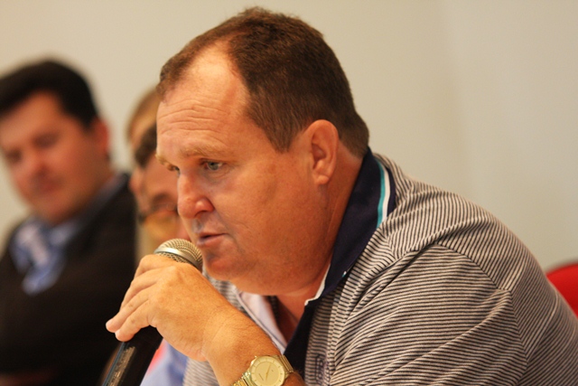 â€œVamos colocar o pÃ© na estradaâ€, afirma presidente sobre visita Ã s CÃ¢maras