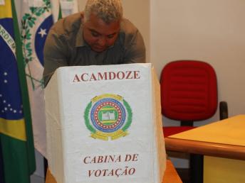 Acamdoze define eleição para presidente para o dia 1º de dezembro