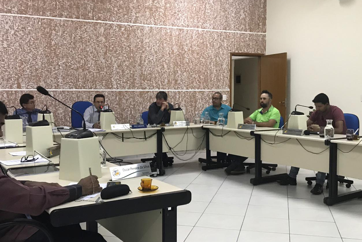 Presidente da Acamdoze visita Câmara de Quinta do Sol e pede união entre vereadores